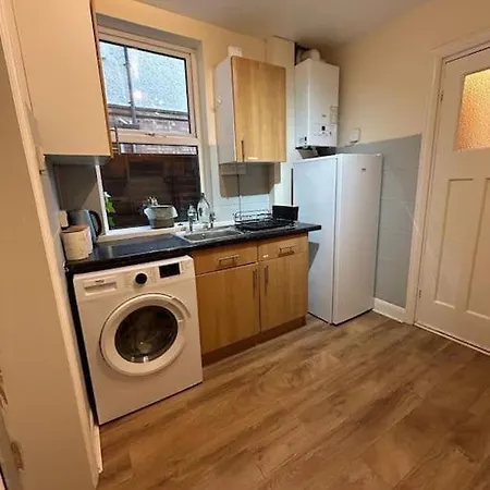 Villa Entire 3 Bed House In Ipswich Exterior foto